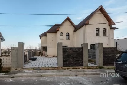 str. Sf. Vasile, Codru, mun. Chișinău image 215037