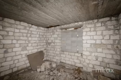 s. Malcoci, Ialoveni, mun. Chișinău image 227923