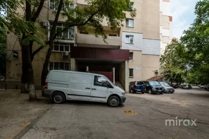 str. Liviu Deleanu, Buiucani, mun. Chișinău imaginea 227971