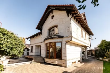 str. Paris, Buiucani, Chișinău imaginea 237389