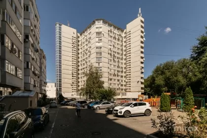 bd. Decebal, Botanica, Chișinău image 233831