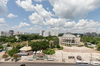 bd. Renașterii Naționale, Râșcani, Chișinău image 174067