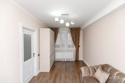 str. Arh. Ion Casian-Suruceanu, Botanica imaginea 236328