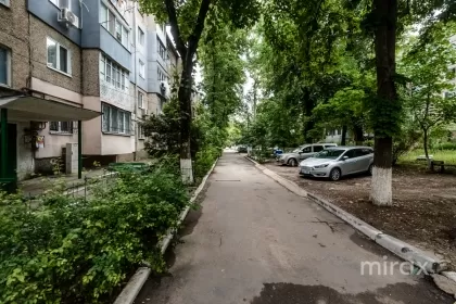 str. Hristo Botev, Botanica, mun. Chișinău image 223405