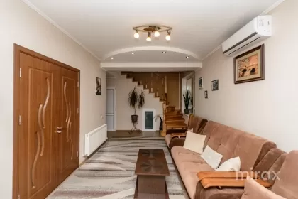 ул. Кодрилор, Буюканы, мун. Кишинев изображение 223496
