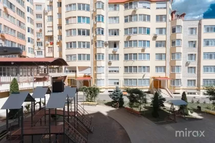 бул. Мирча чел Бэтрын, Чоканы, Кишинев изображение 228600