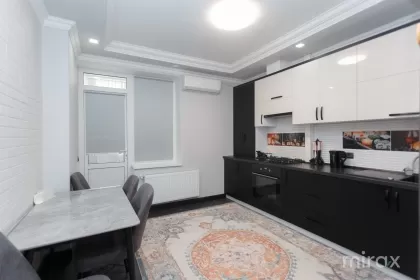 бул. Мирча чел Бэтрын, Чоканы, Кишинев изображение 226232