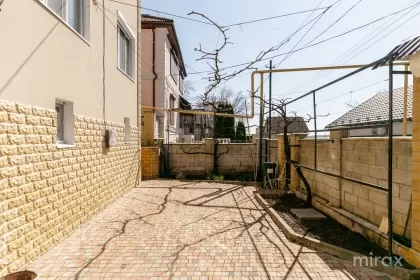 ул. Европа, Кодру, мун. Кишинев изображение 213286