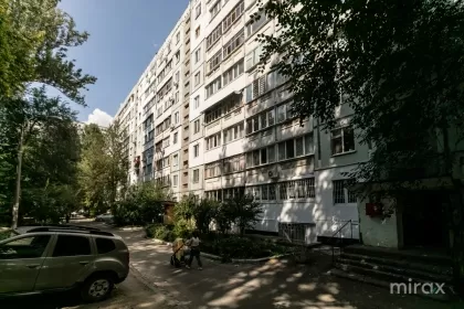 bd. Dacia, Botanica, Chișinău image 234540